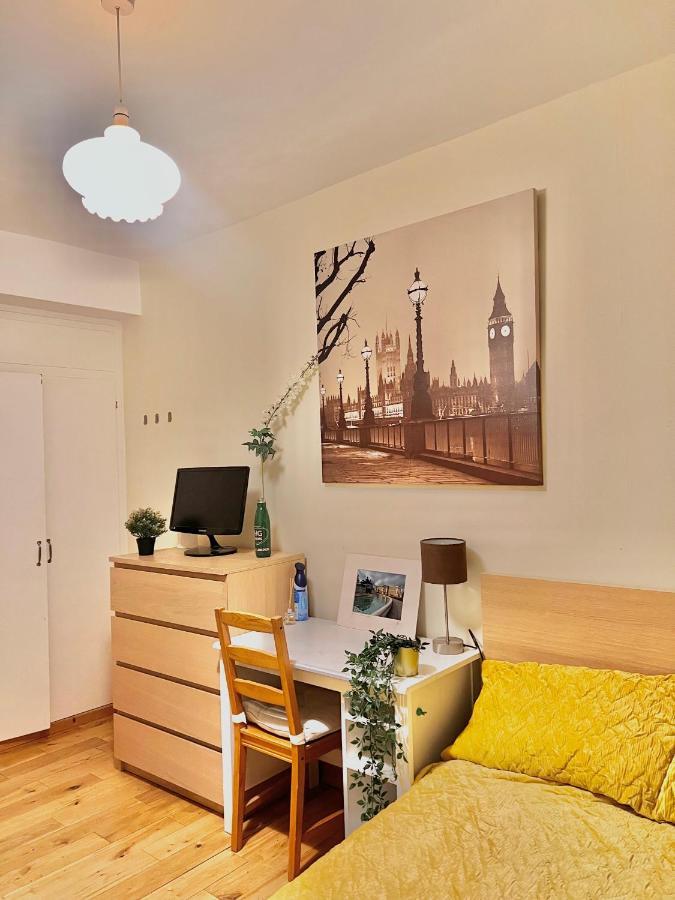Central London Zone 1 Cosy All Inclusive Room Buitenkant foto